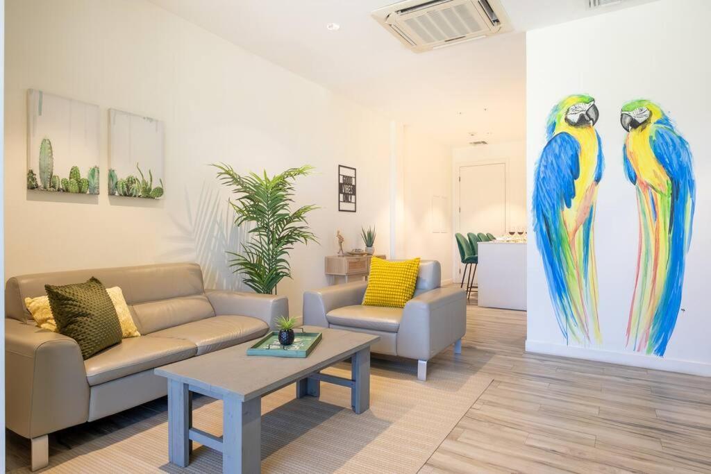 Luxury Ocean Views Condo In Palm Beach Exterior foto